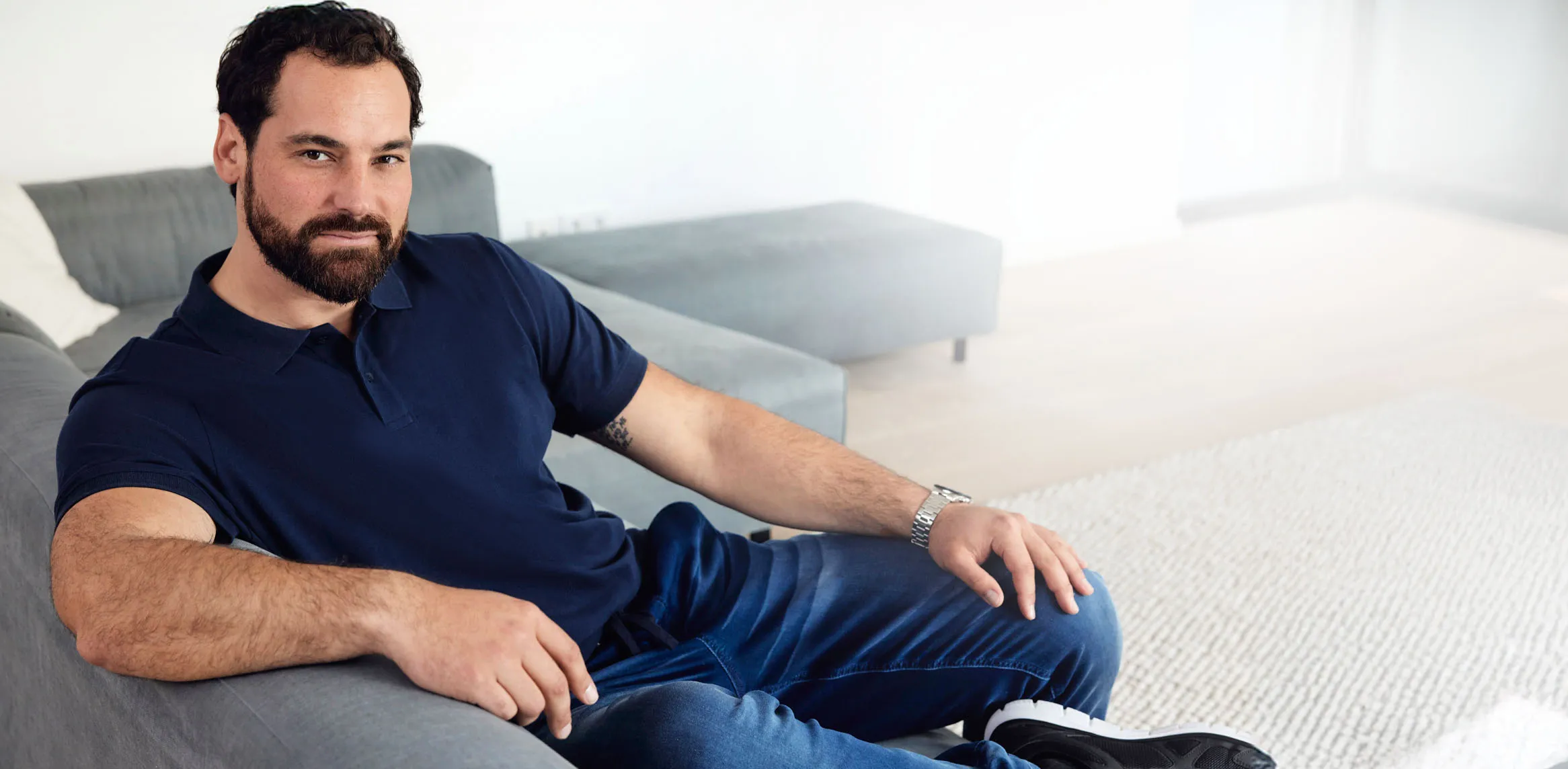 Polo en maille piquée 100% coton bleu foncé